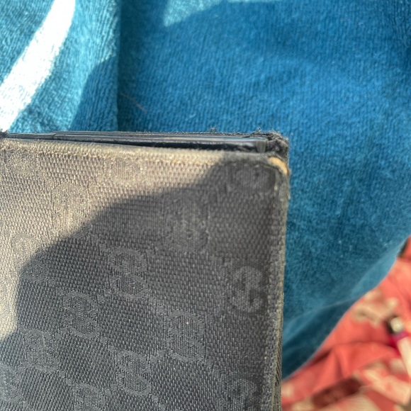 Authentic Gucci 1995 Horsbit wallet - Picture 3 of 9